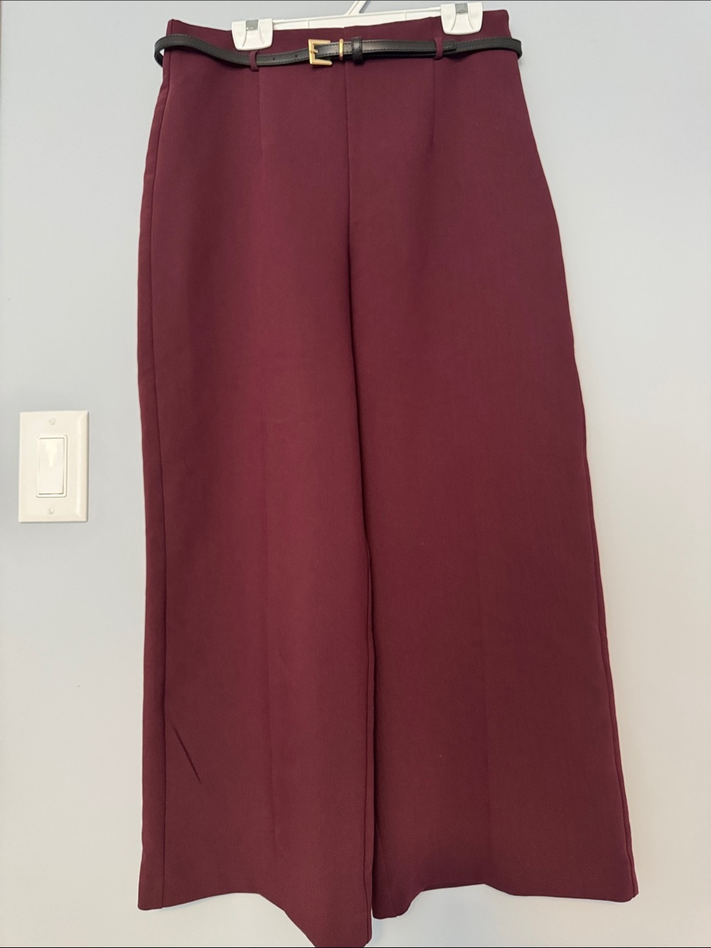 Zara Wide-Leg Trousers in Burgundy with Black Belt